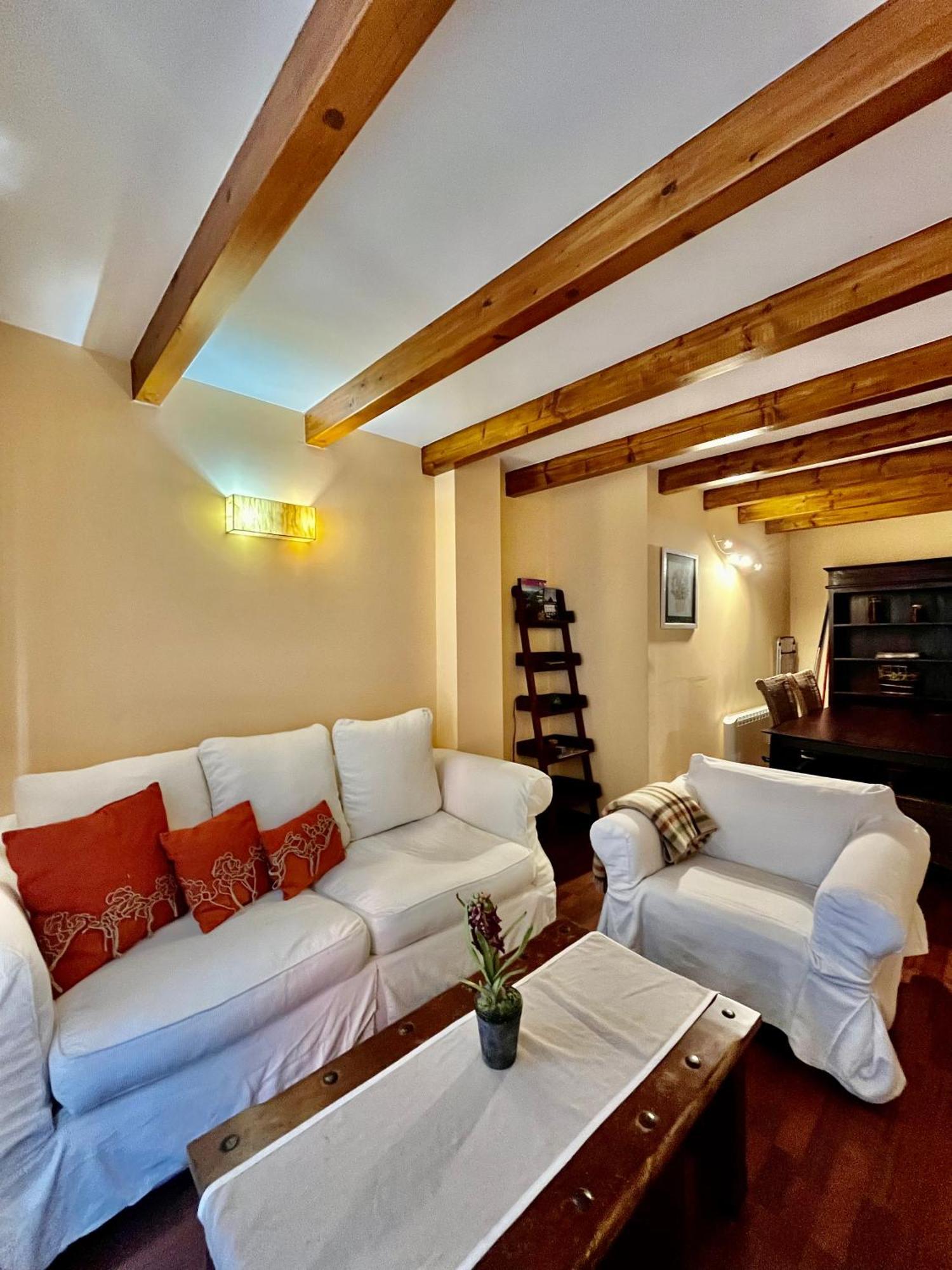 Luxury House Valencia D'Aneu Apartment Bagian luar foto