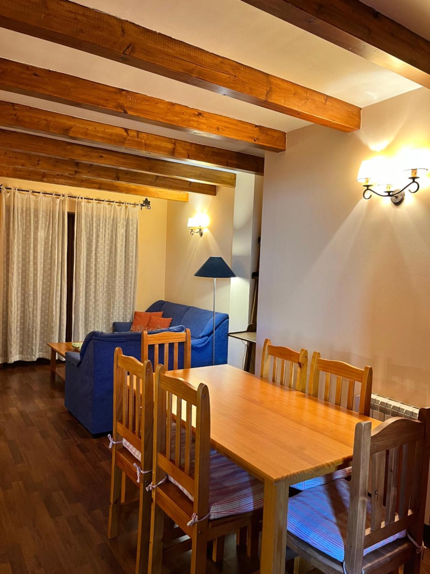 Luxury House Valencia D'Aneu Apartment Bagian luar foto