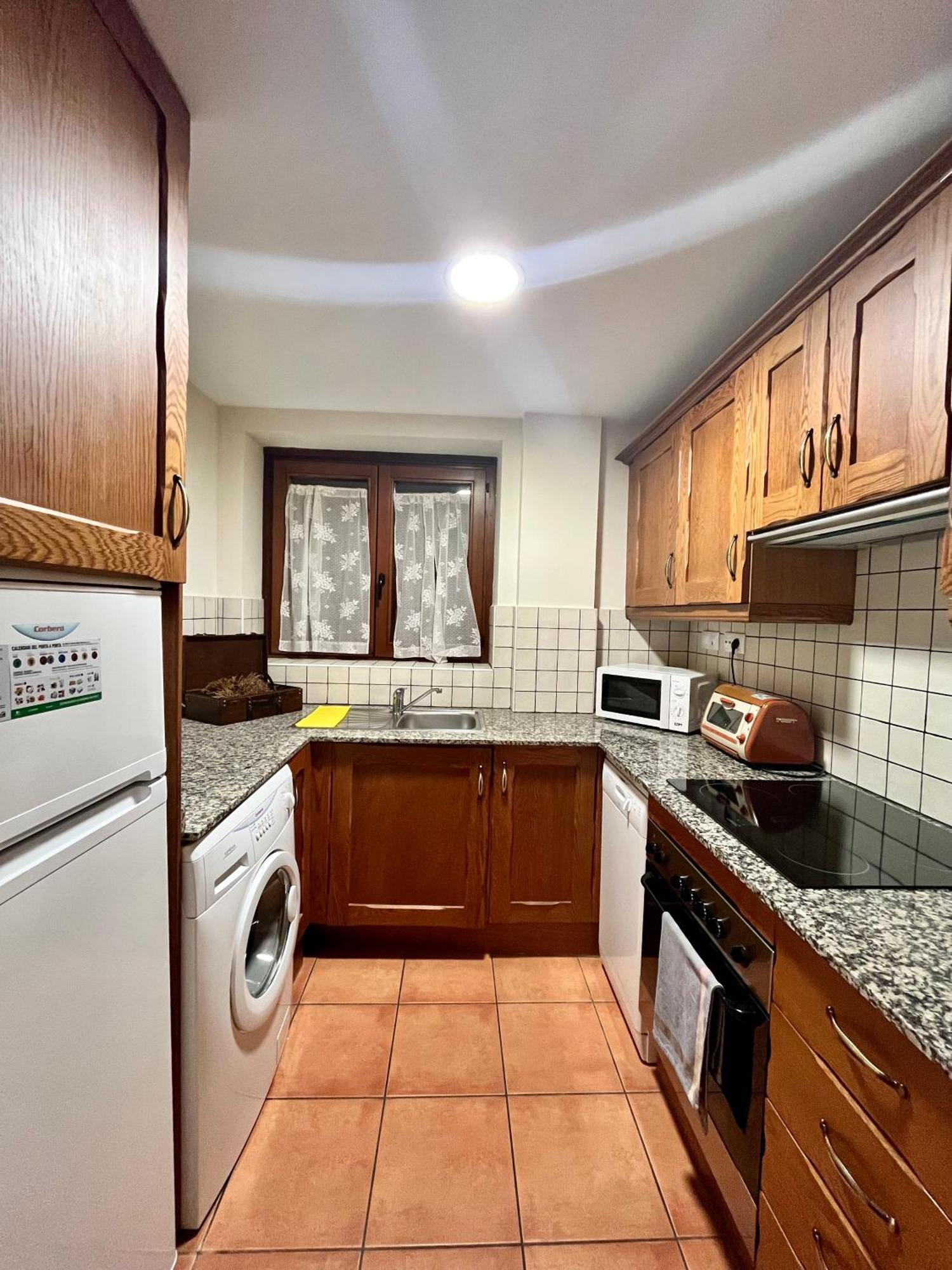 Luxury House Valencia D'Aneu Apartment Bagian luar foto