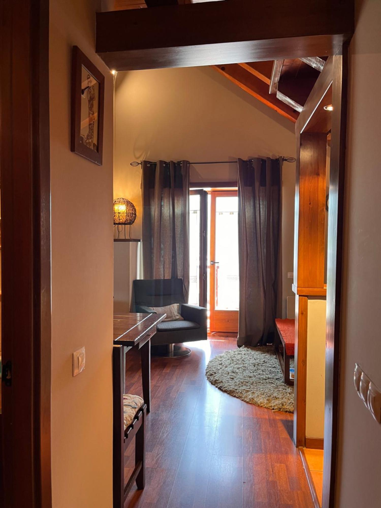 Luxury House Valencia D'Aneu Apartment Bagian luar foto